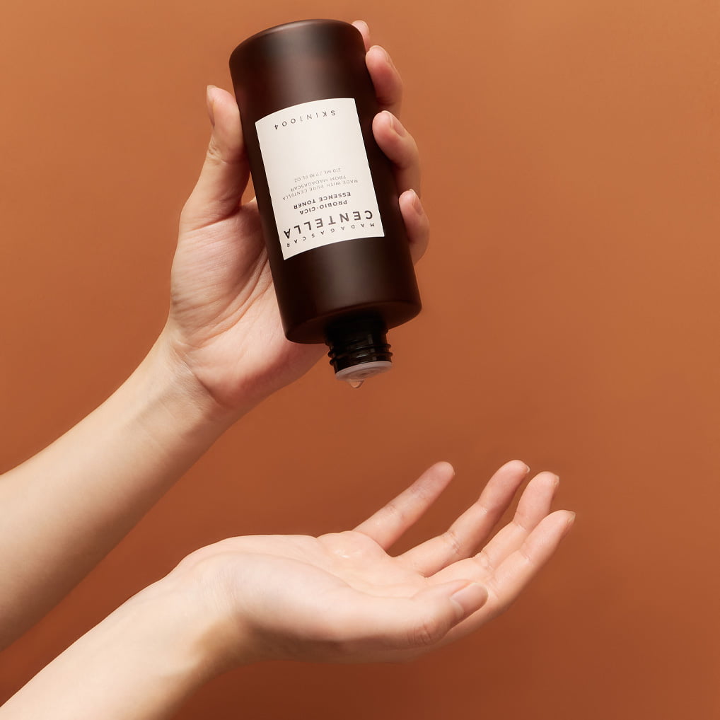 Madagascar Centella Probio-Cica Essence Toner_01