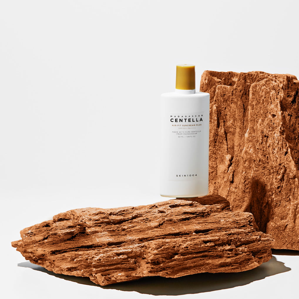 SKIN1004 Madagascar Centella Air-Fit Sunscreen Plus_02